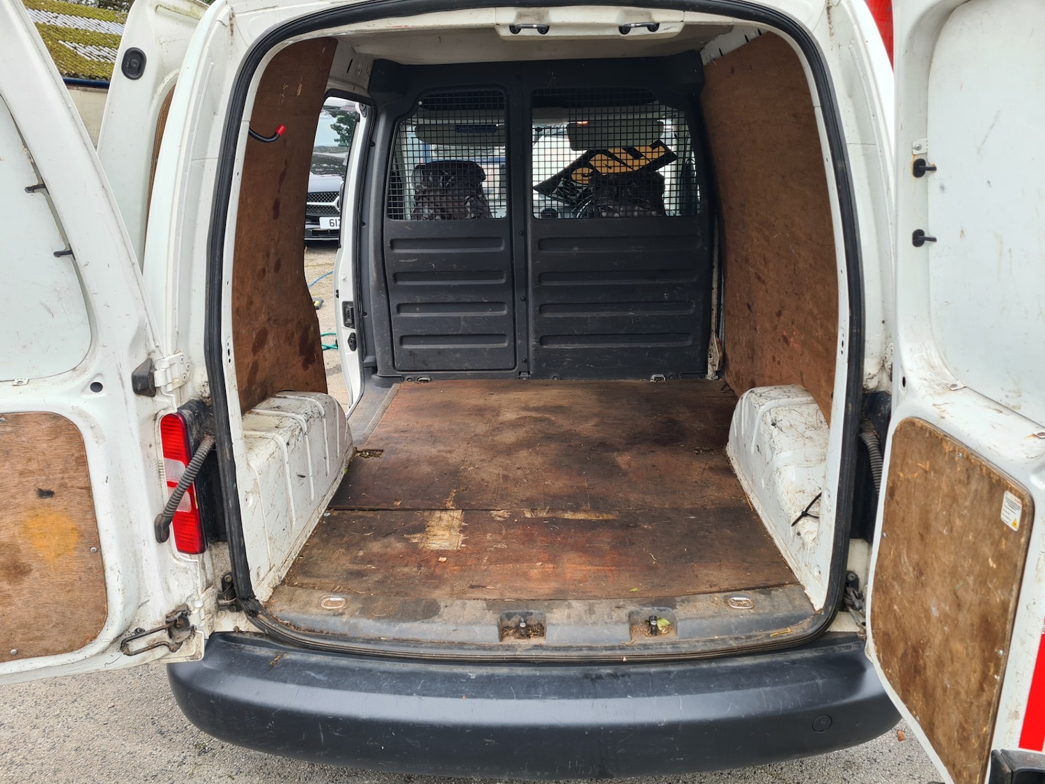 Used Volkswagen Caddy 2013 for sale - 76273885: Photo 18