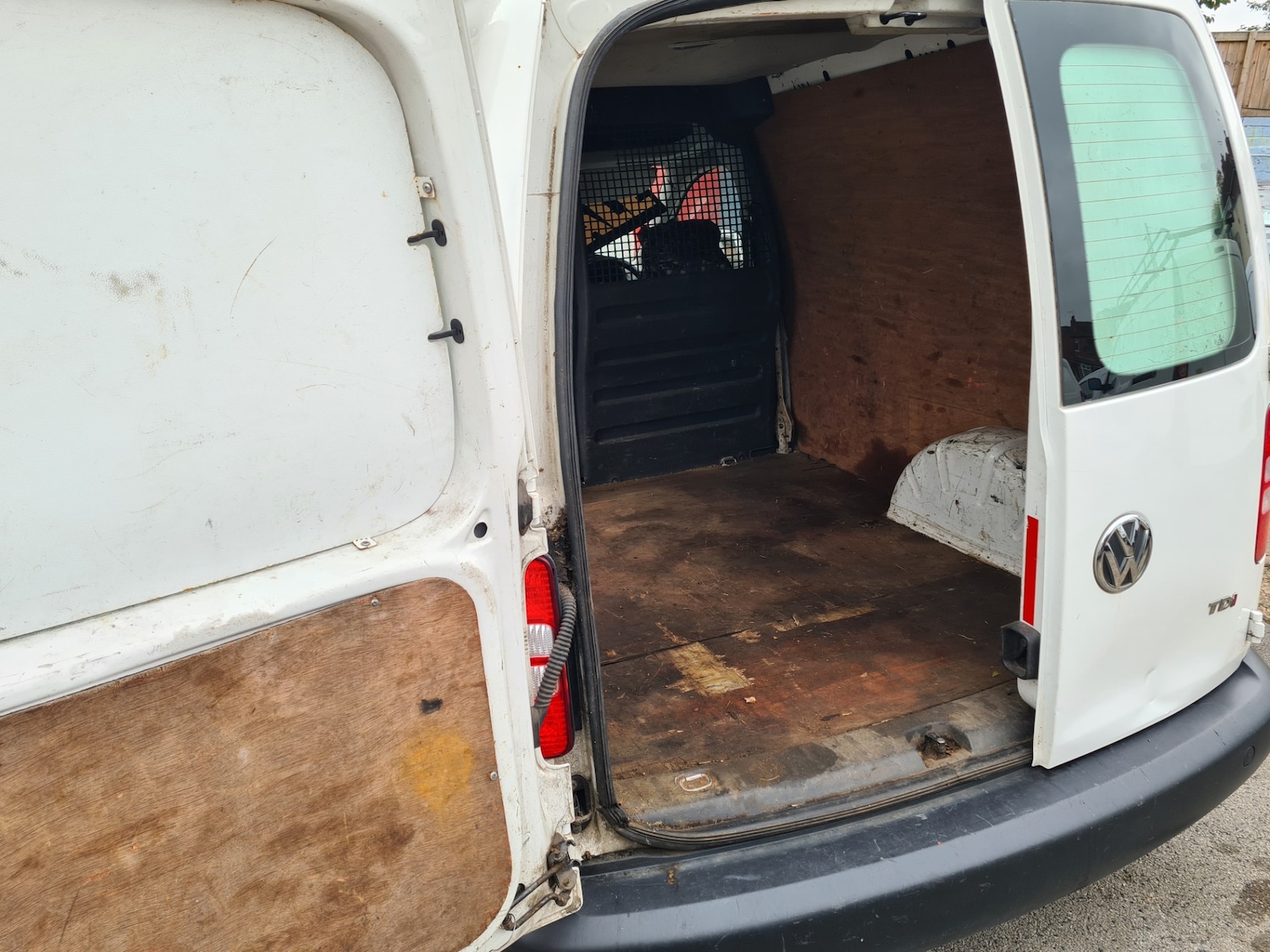 Used Volkswagen Caddy 2013 for sale - 76273885: Photo 19