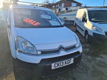 Used Citroen Berlingo 2013 for sale - 76758770: Photo