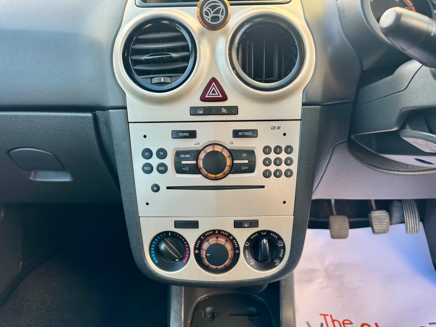 Used Vauxhall Corsa 2007 for sale - 76527755: Photo 18