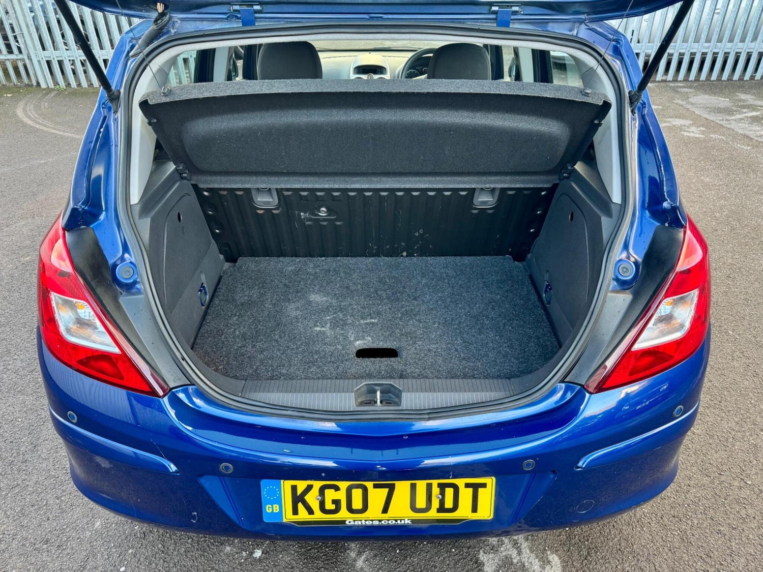 Used Vauxhall Corsa 2007 for sale - 76527755: Photo 8