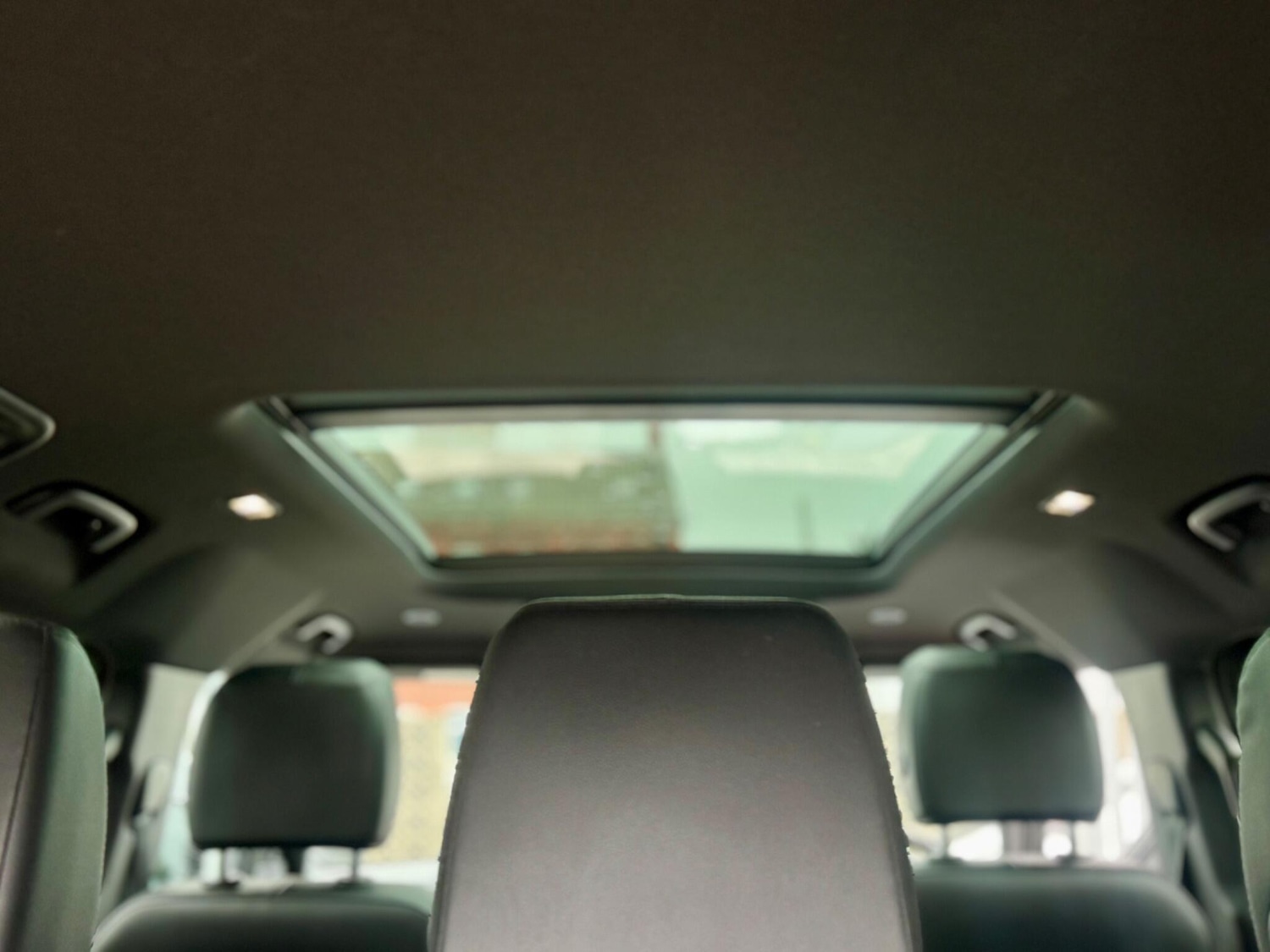 Used Land Rover Defender 2022 for sale - 76498609: Photo 23