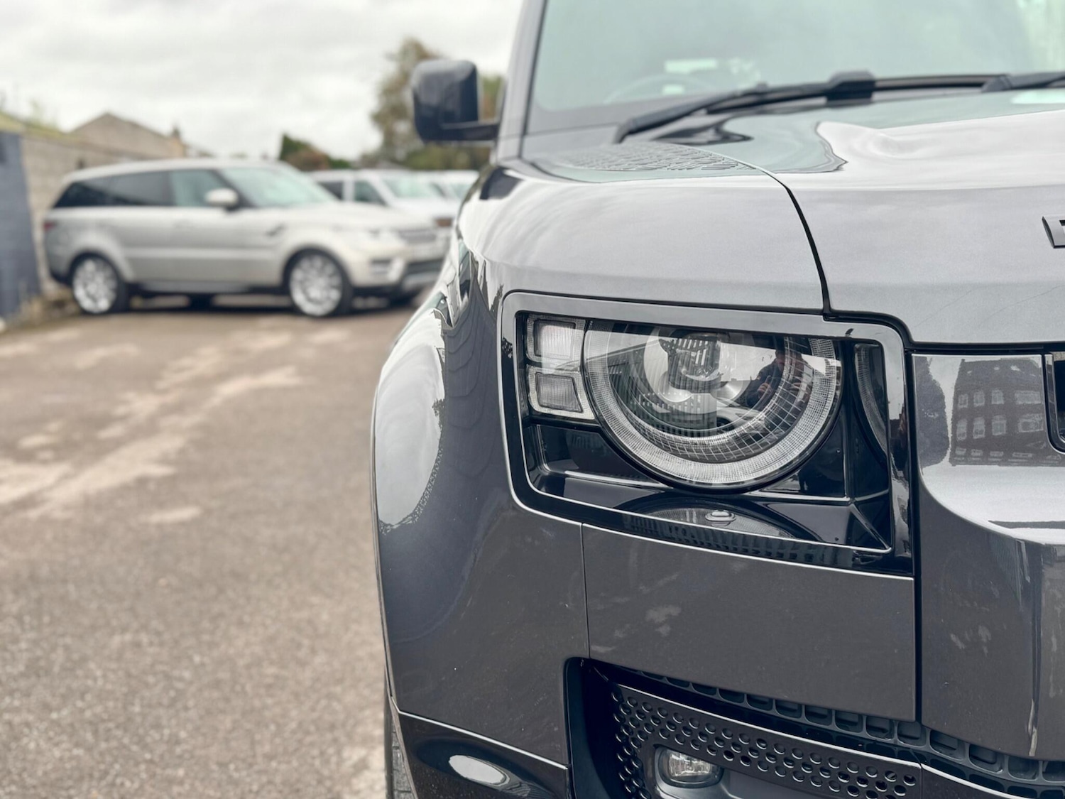 Used Land Rover Defender 2022 for sale - 76498609: Photo 42