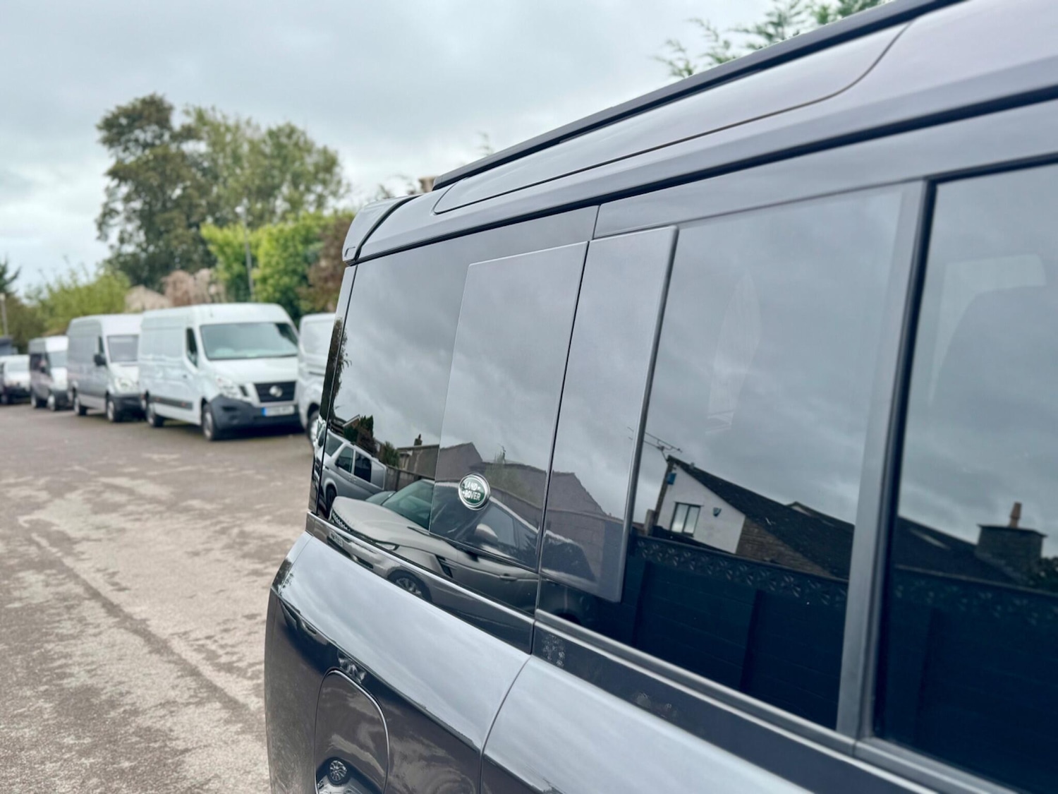 Used Land Rover Defender 2022 for sale - 76498609: Photo 44