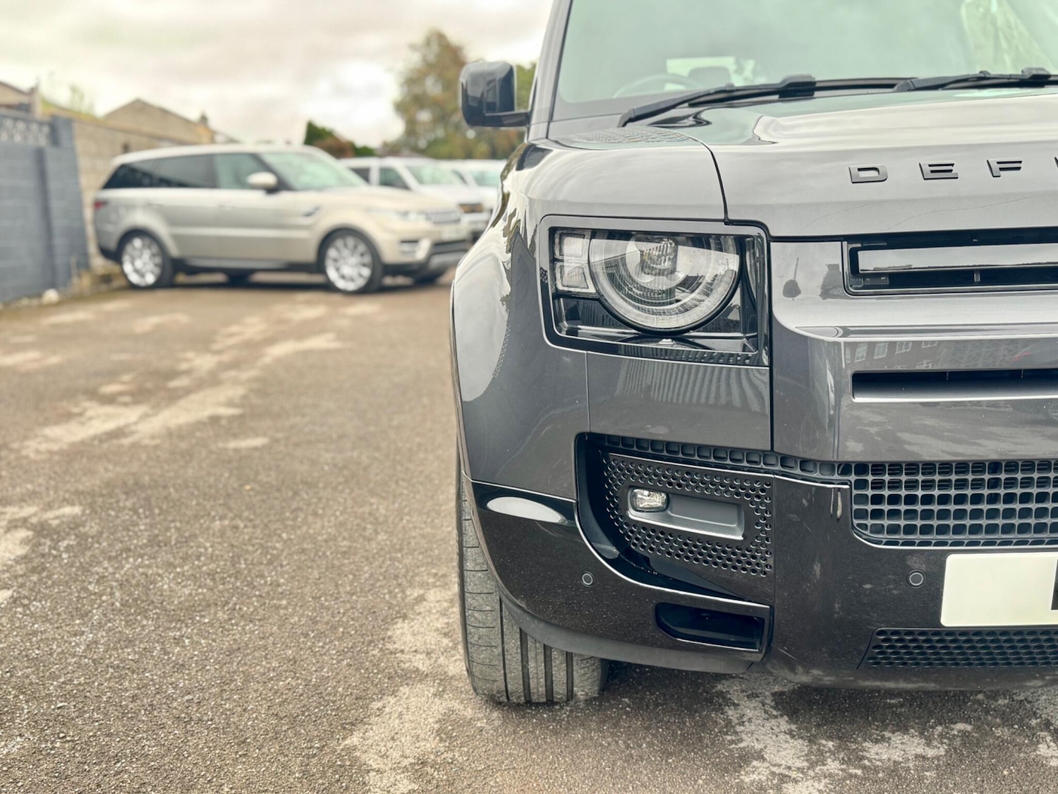 Used Land Rover Defender 2022 for sale - 76498609: Photo 48