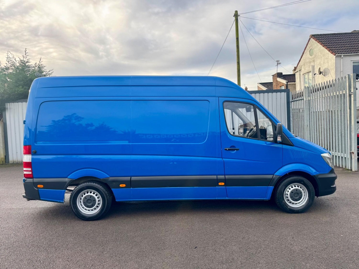 Used Mercedes-Benz Sprinter 2015 for sale - 77395857: Photo 10