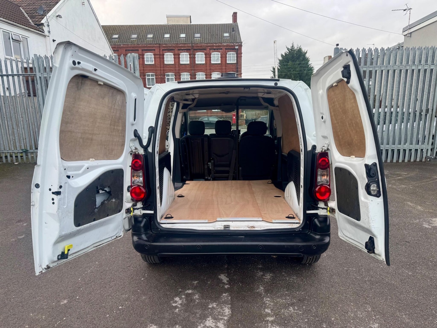 Used Peugeot Partner for sale - 77550722: Photo 11