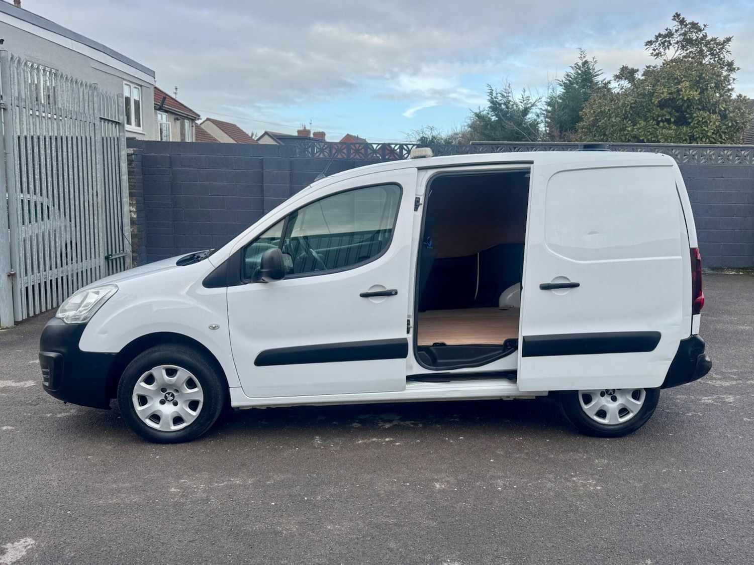 Used Peugeot Partner for sale - 77550722: Photo 7