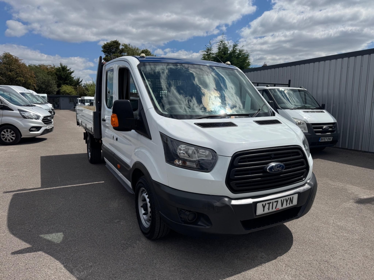 Used Ford Transit 2017 for sale - 76607325: Photo 2