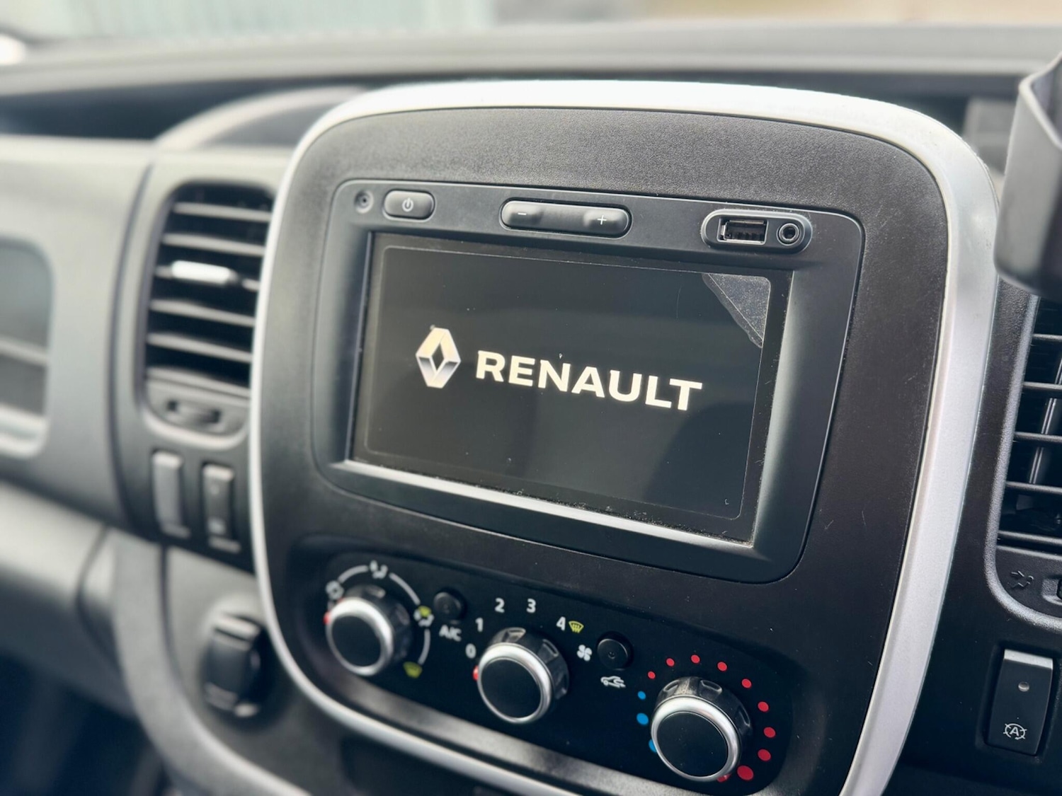 Used Renault Trafic 2021 for sale - 77550697: Photo 37