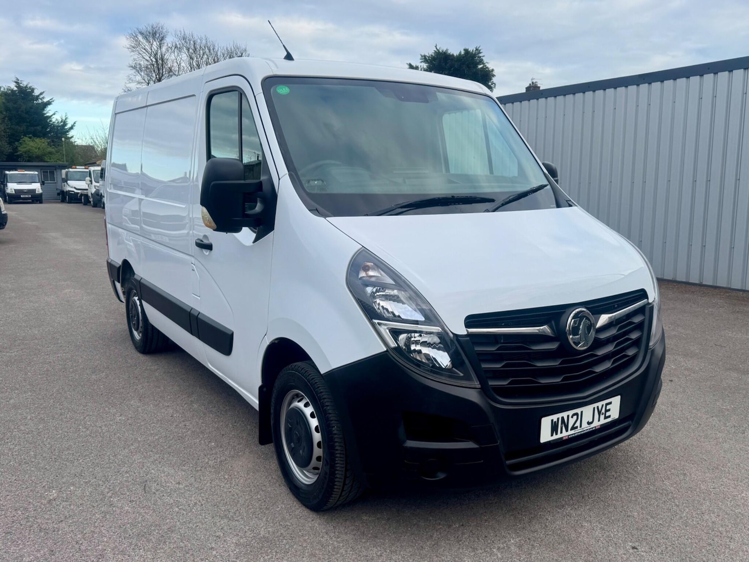 Used Vauxhall Movano for sale - 78128116: Photo 2