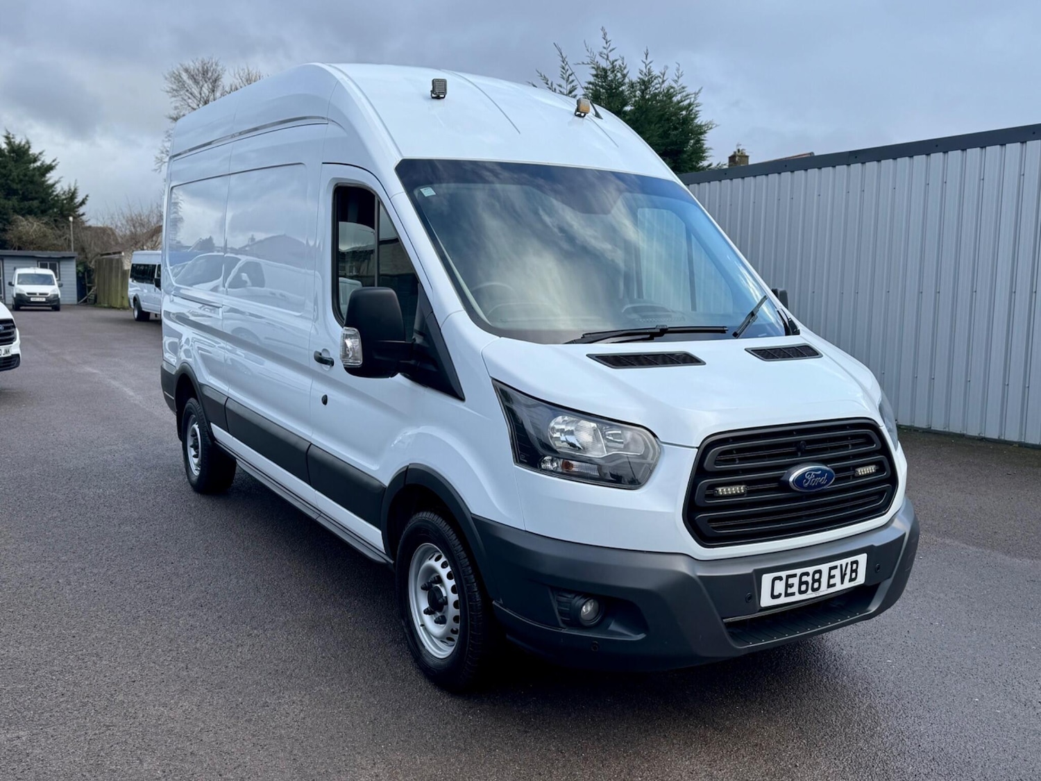 Used Ford Transit 2018 for sale - 77484396: Photo 2