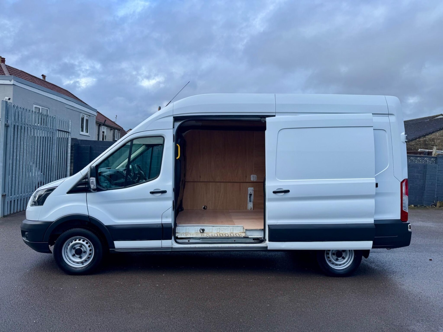 Used Ford Transit 2018 for sale - 77484396: Photo 7