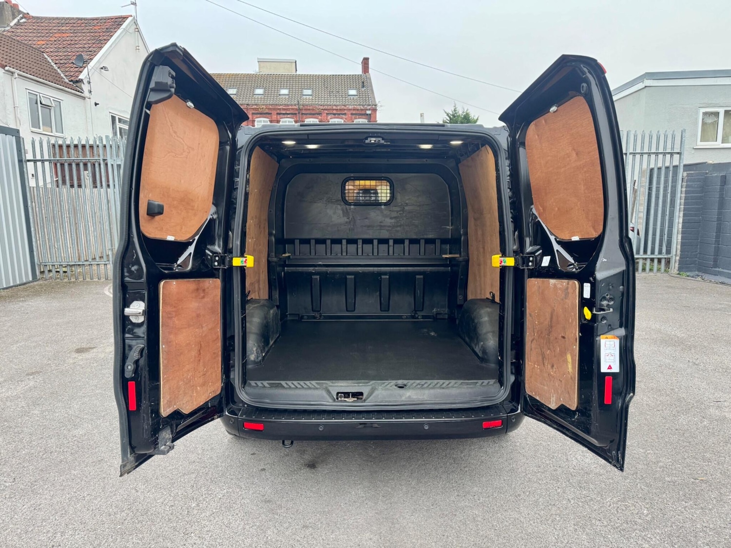 Used Ford Transit Custom 2022 for sale - 76284131: Photo 12