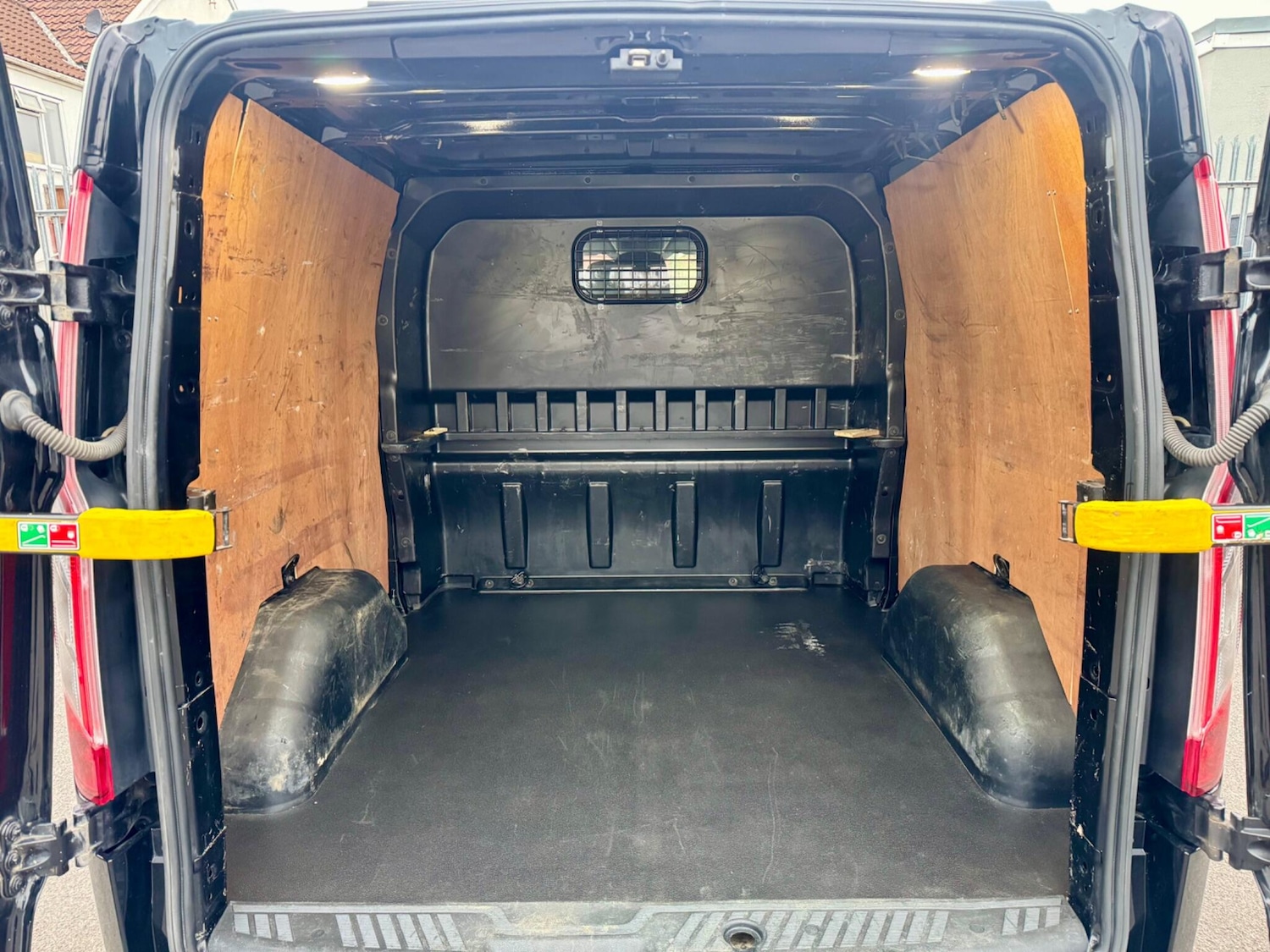 Used Ford Transit Custom 2022 for sale - 76284131: Photo 13