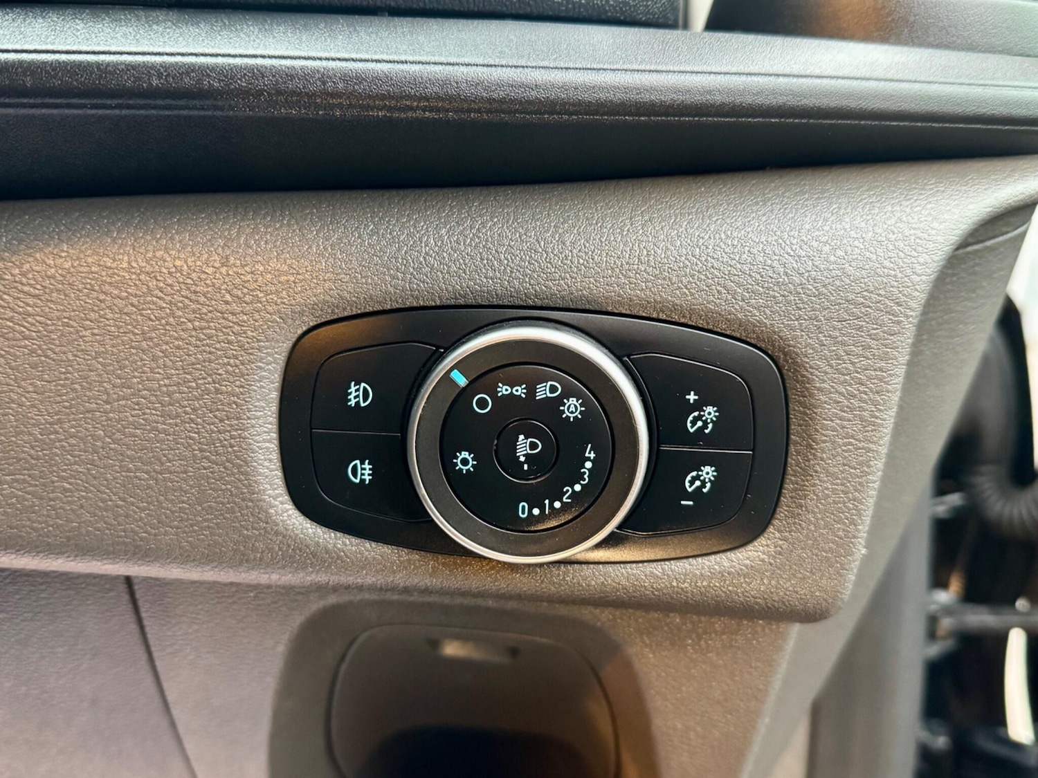 Used Ford Transit Custom 2022 for sale - 76284131: Photo 32