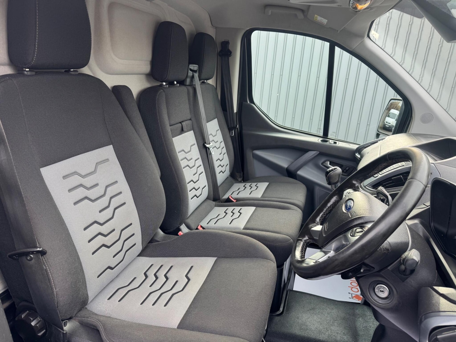 Used Ford Transit Custom 2016 for sale - 76824337: Photo 11