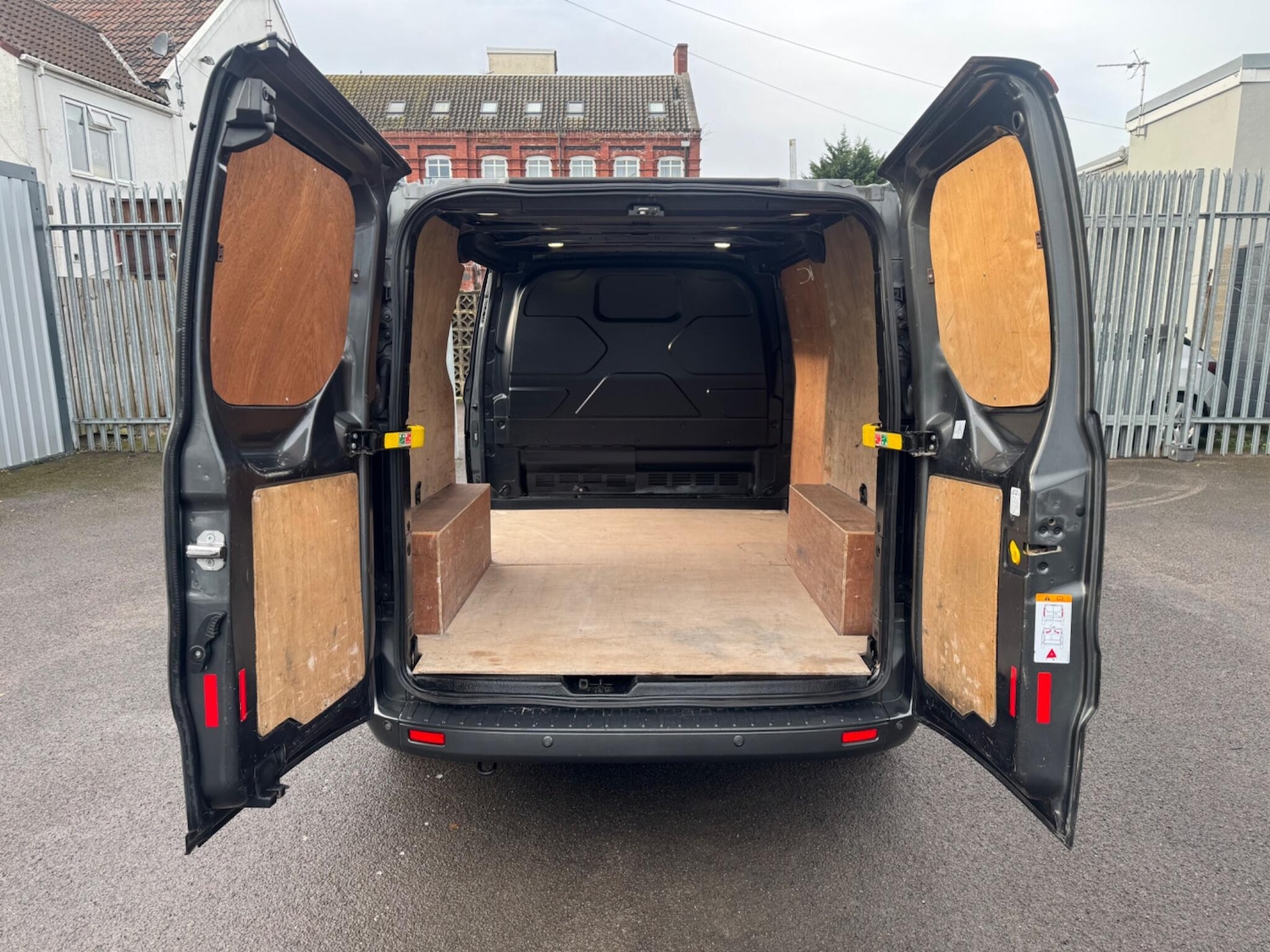 Used Ford Transit Custom 2016 for sale - 76824337: Photo 15