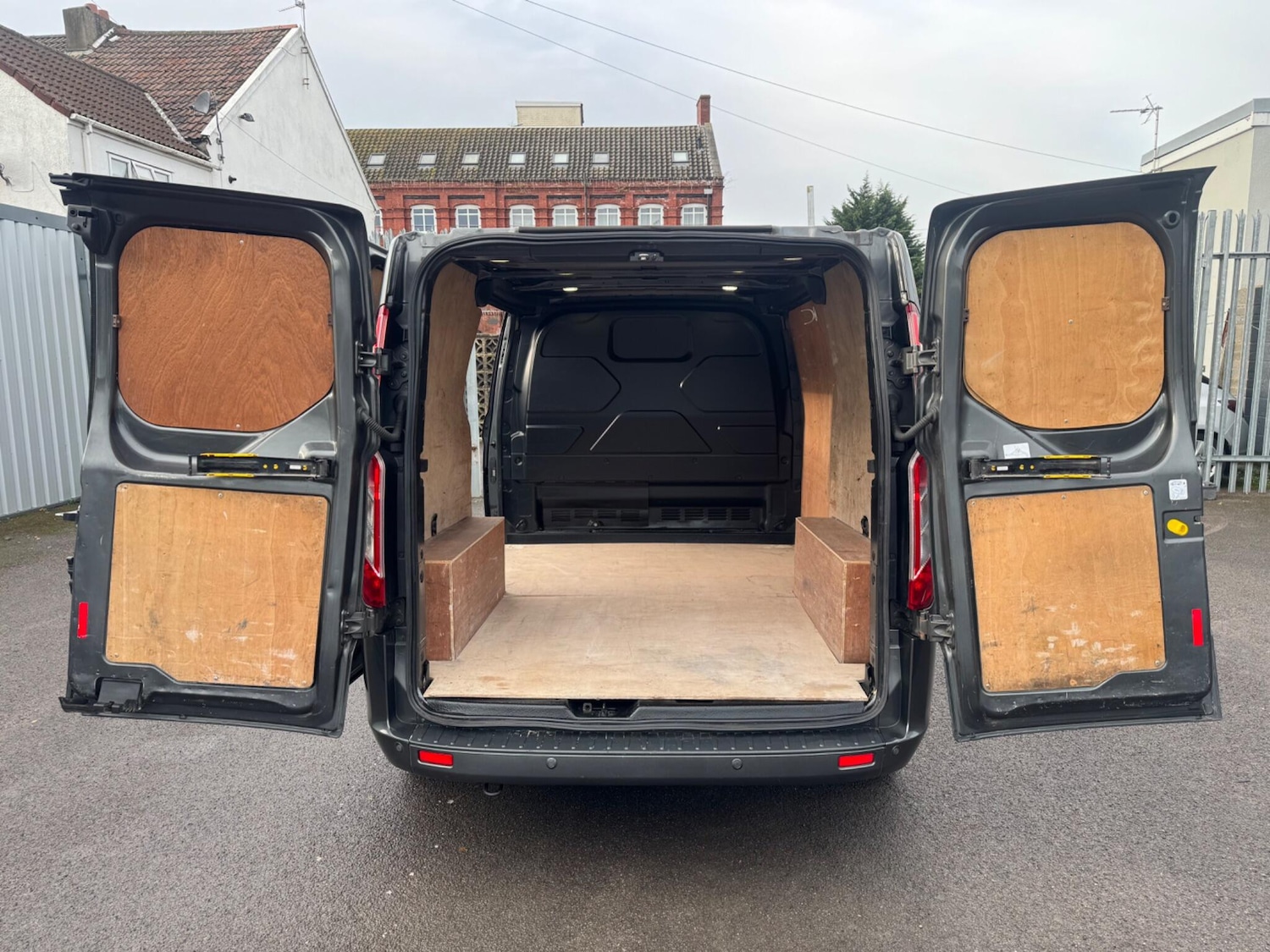 Used Ford Transit Custom 2016 for sale - 76824337: Photo 16