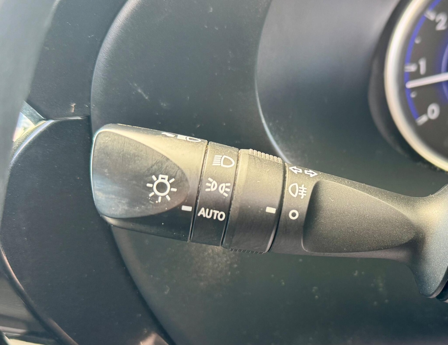 Used Toyota Hilux 2020 for sale - 76802316: Photo 24