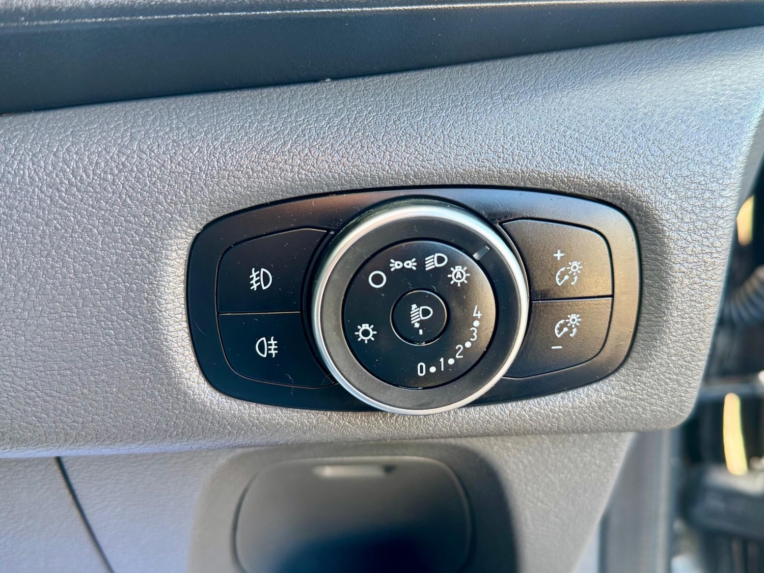 Used Ford Transit Custom 2022 for sale - 76989400: Photo 35