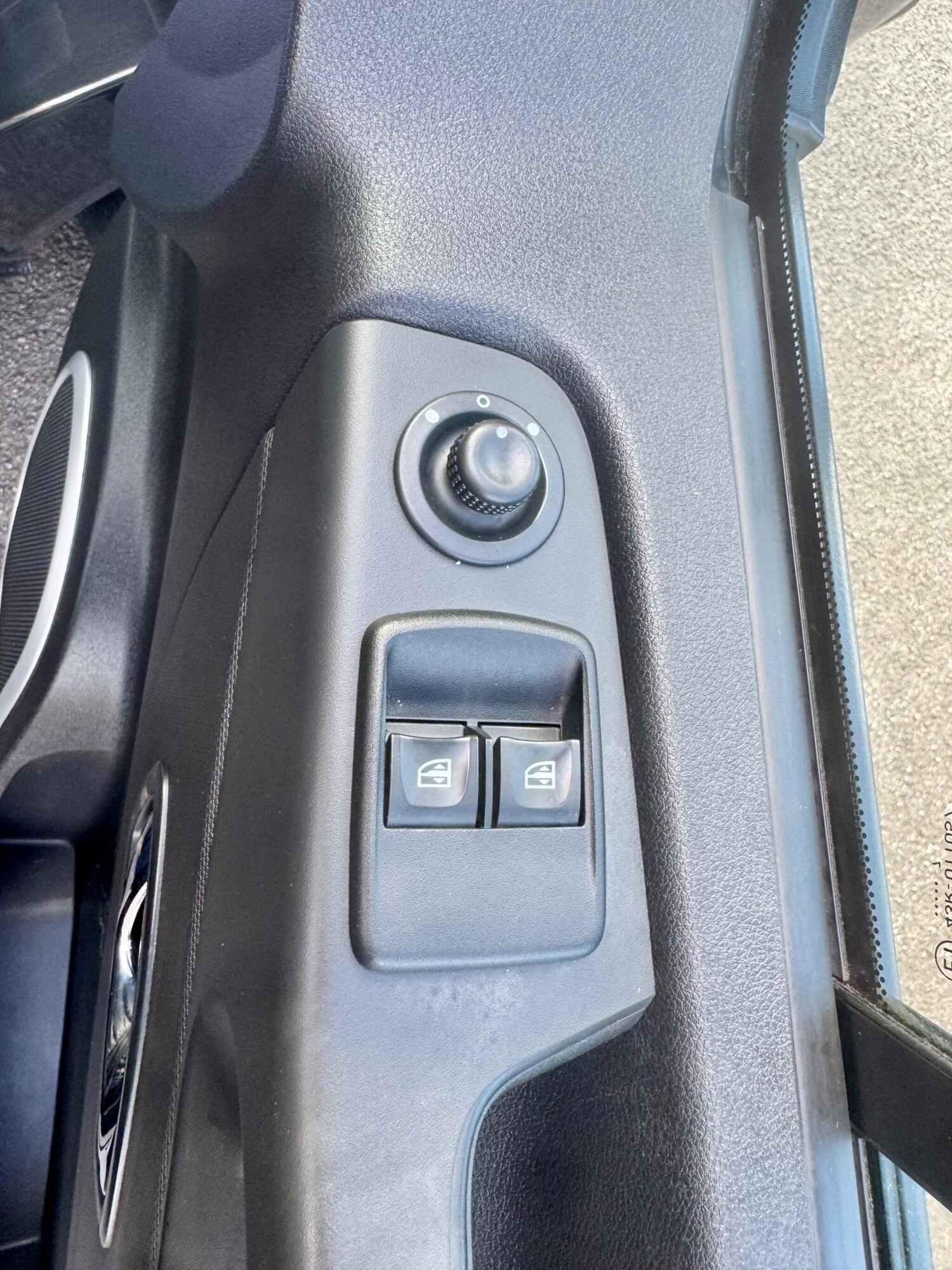 Used Vauxhall Vivaro 2017 for sale - 76360324: Photo 28