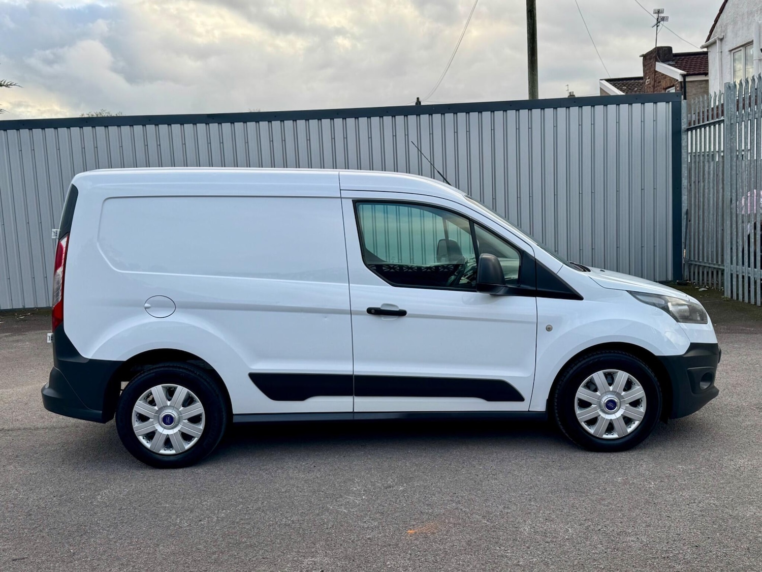 Used Ford Transit Connect 2015 for sale - 76499756: Photo 10