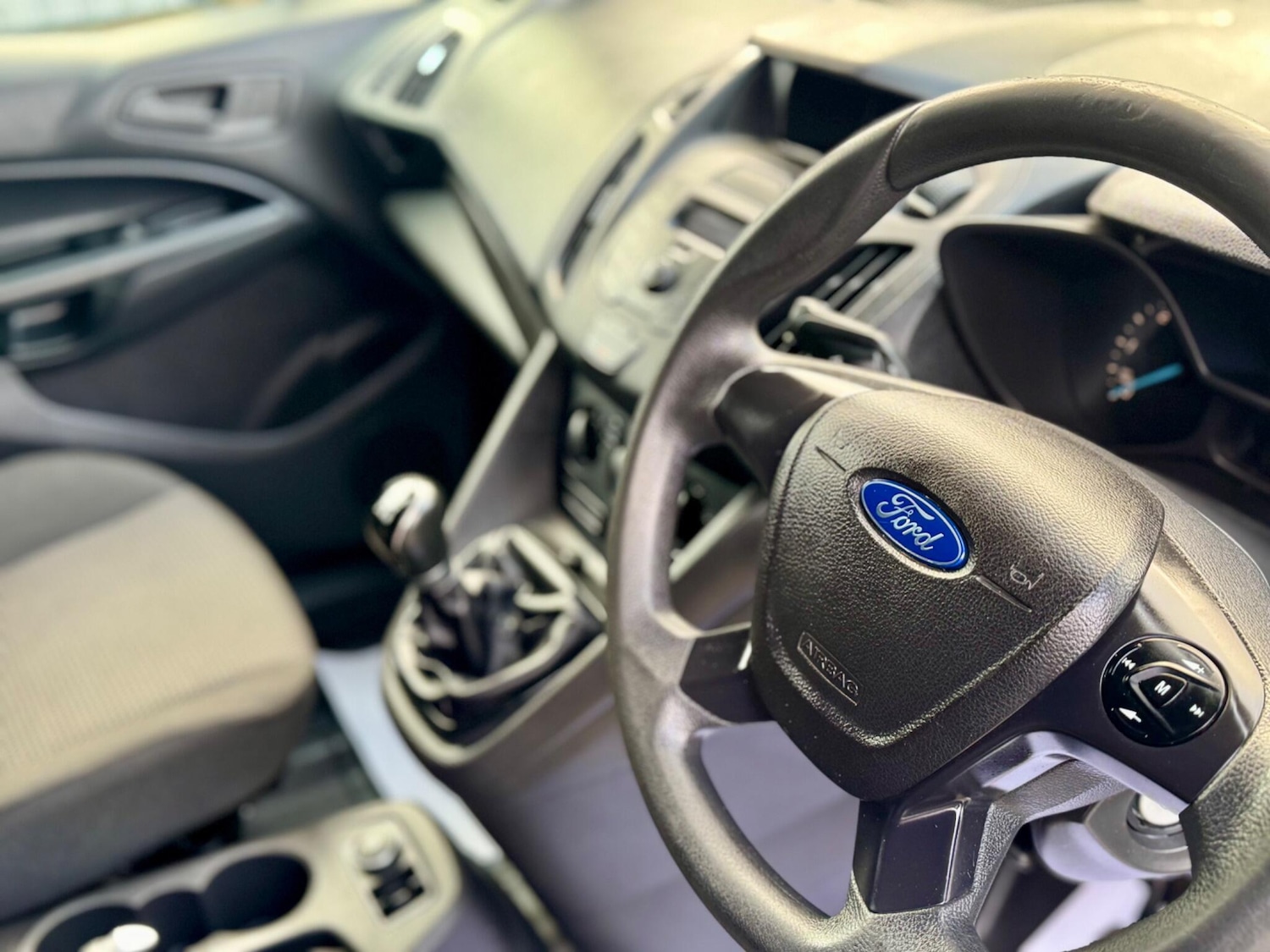 Used Ford Transit Connect 2015 for sale - 76499756: Photo 16