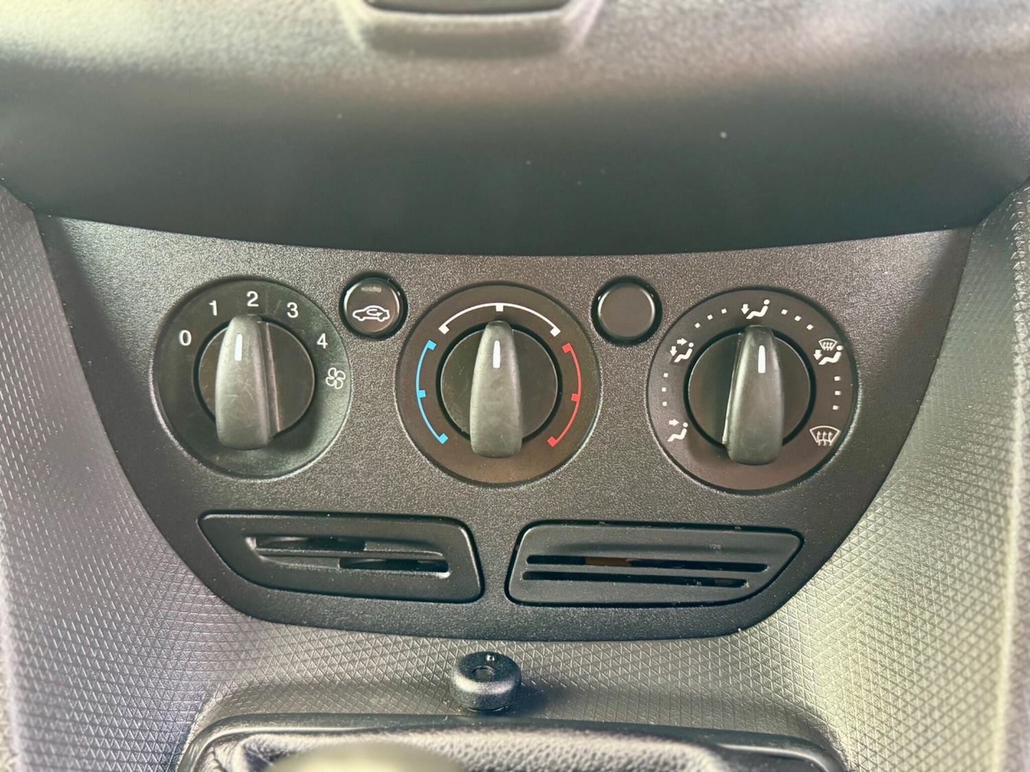 Used Ford Transit Connect 2015 for sale - 76499756: Photo 22