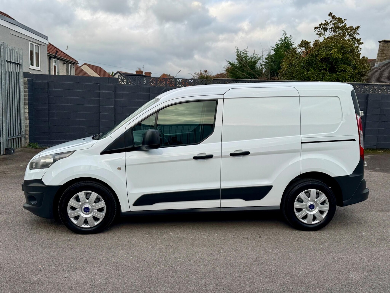 Used Ford Transit Connect 2015 for sale - 76499756: Photo 6