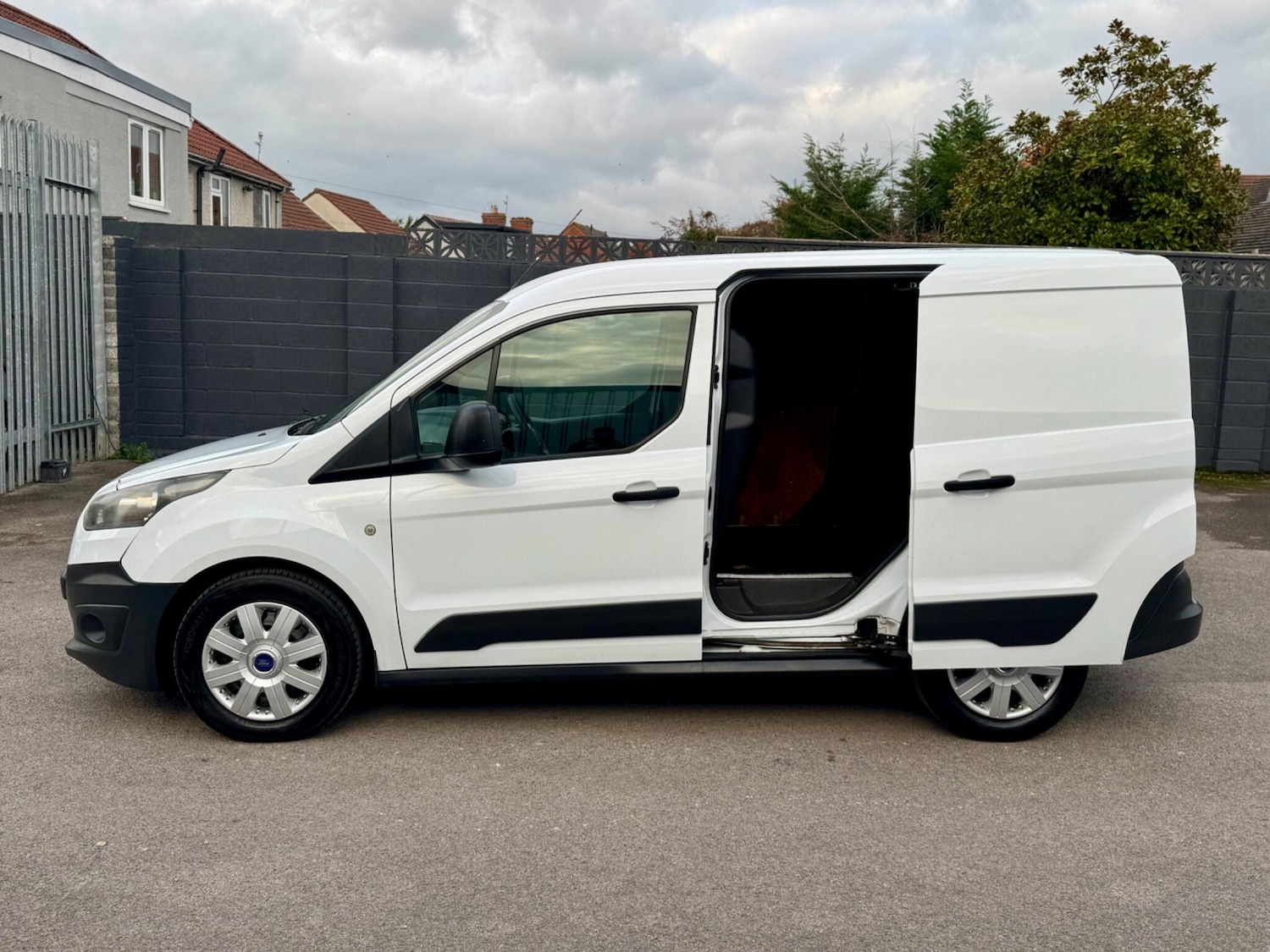 Used Ford Transit Connect 2015 for sale - 76499756: Photo 7