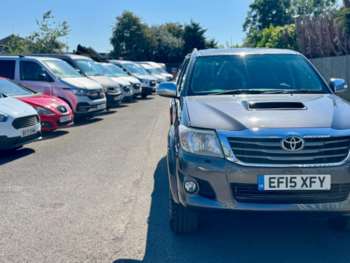Used Toyota Hilux 2015 for sale - 74653759: Photo