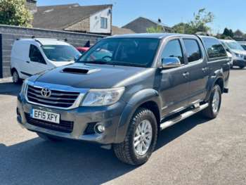 Used Toyota Hilux 2015 for sale - 74653759: Photo