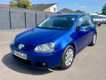 Used Volkswagen Golf 2004 for sale - 78348402: Photo