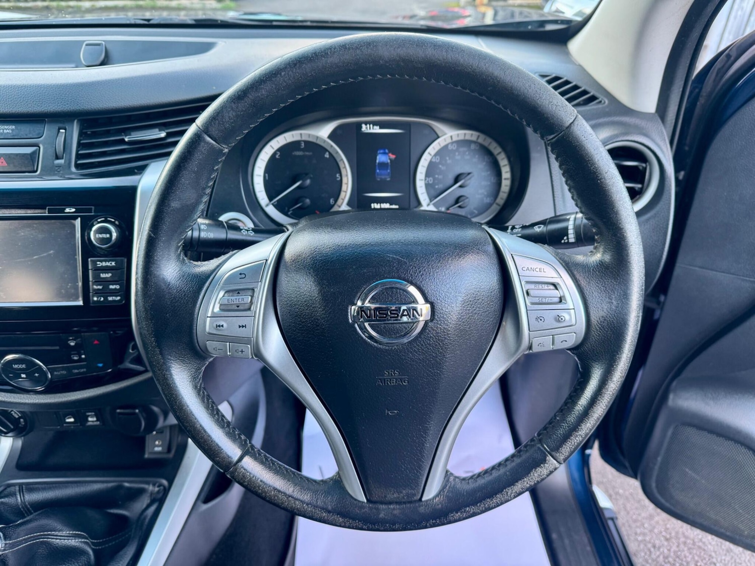 Used Nissan Navara 2017 for sale - 76765154: Photo 19