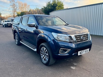 Used Nissan Navara 2017 for sale - 76765154: Photo