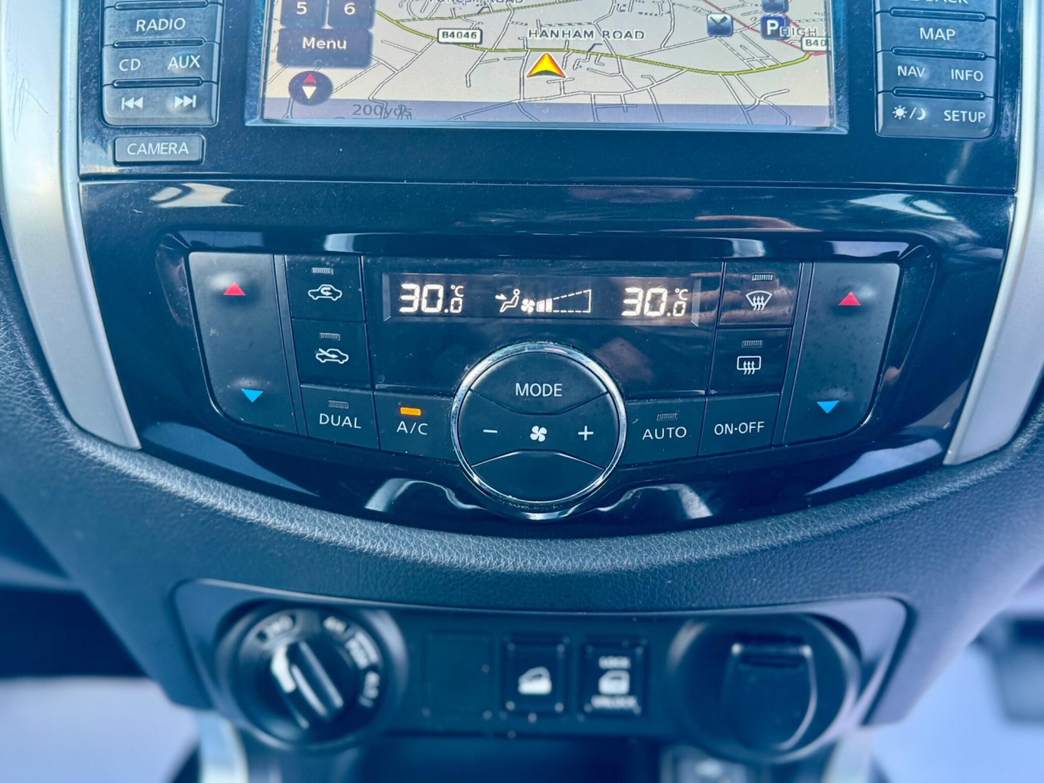 Used Nissan Navara 2017 for sale - 76765154: Photo 31