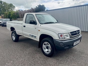 Used Toyota Hilux 2005 for sale - 78586766: Photo