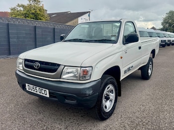 Used Toyota Hilux 2005 for sale - 78586766: Photo
