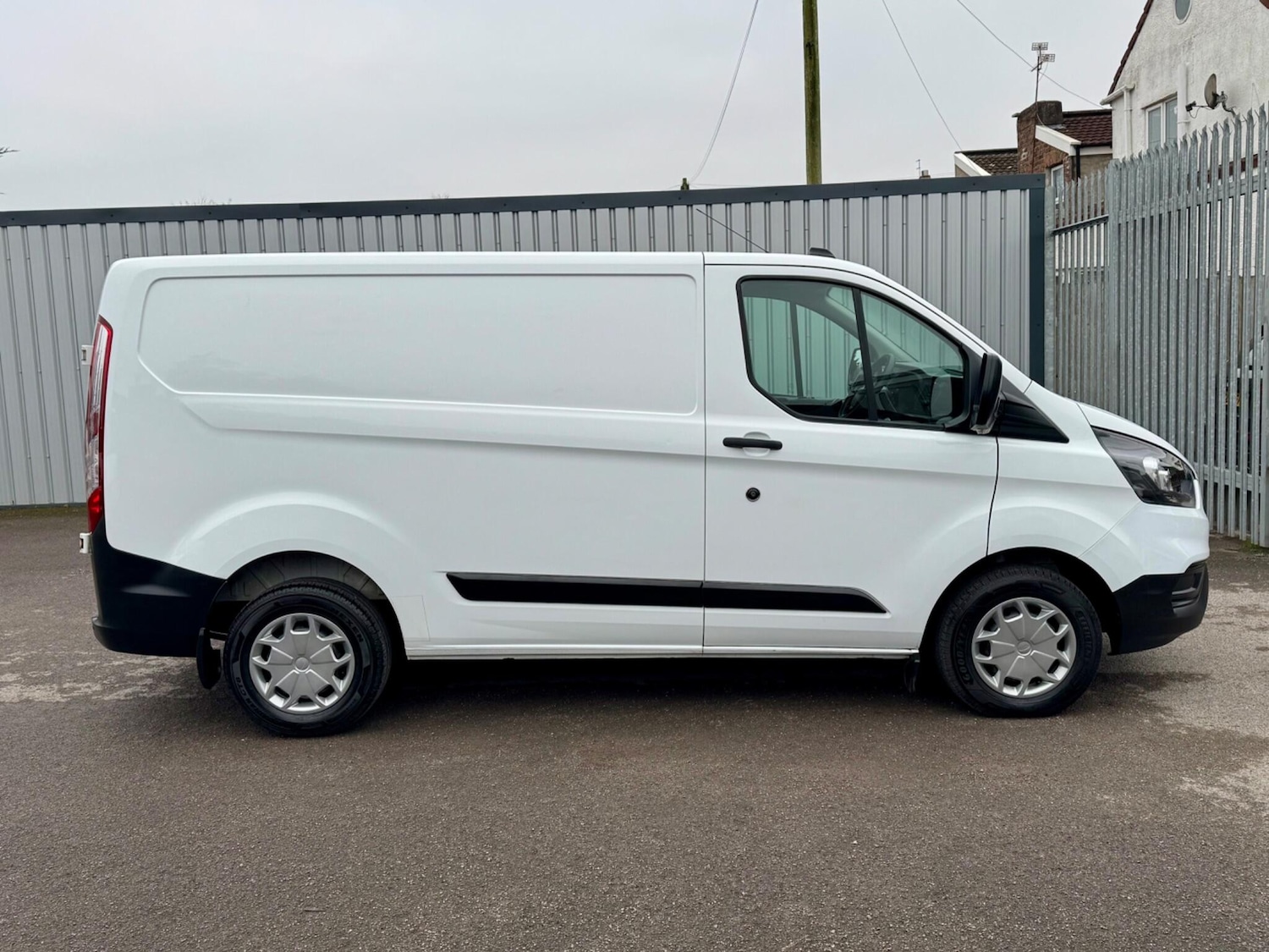 Used Ford Transit Custom 2021 for sale - 77040792: Photo 10