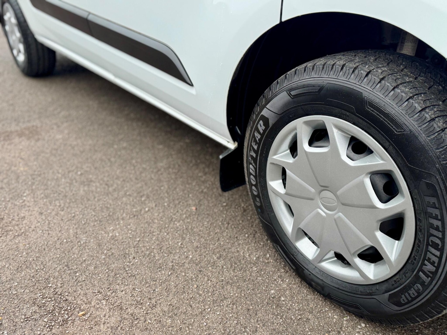 Used Ford Transit Custom 2021 for sale - 77040792: Photo 25