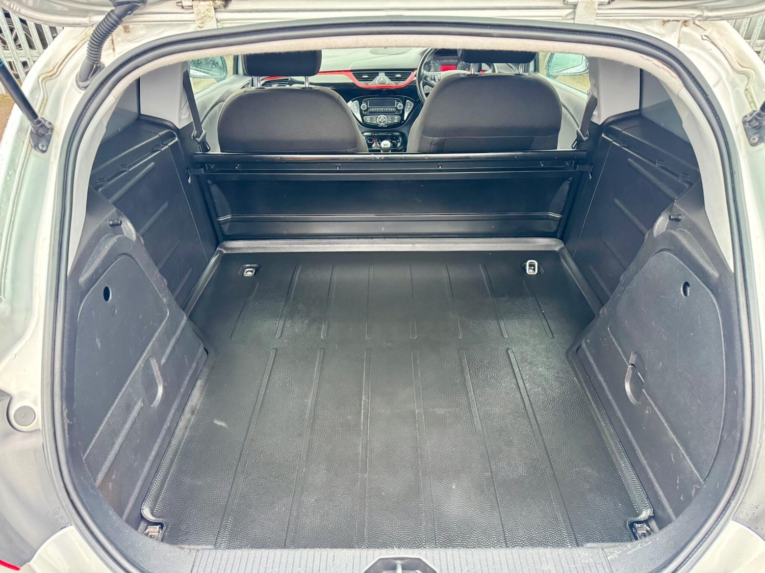 Used Vauxhall Corsa 2017 for sale - 76473850: Photo 16