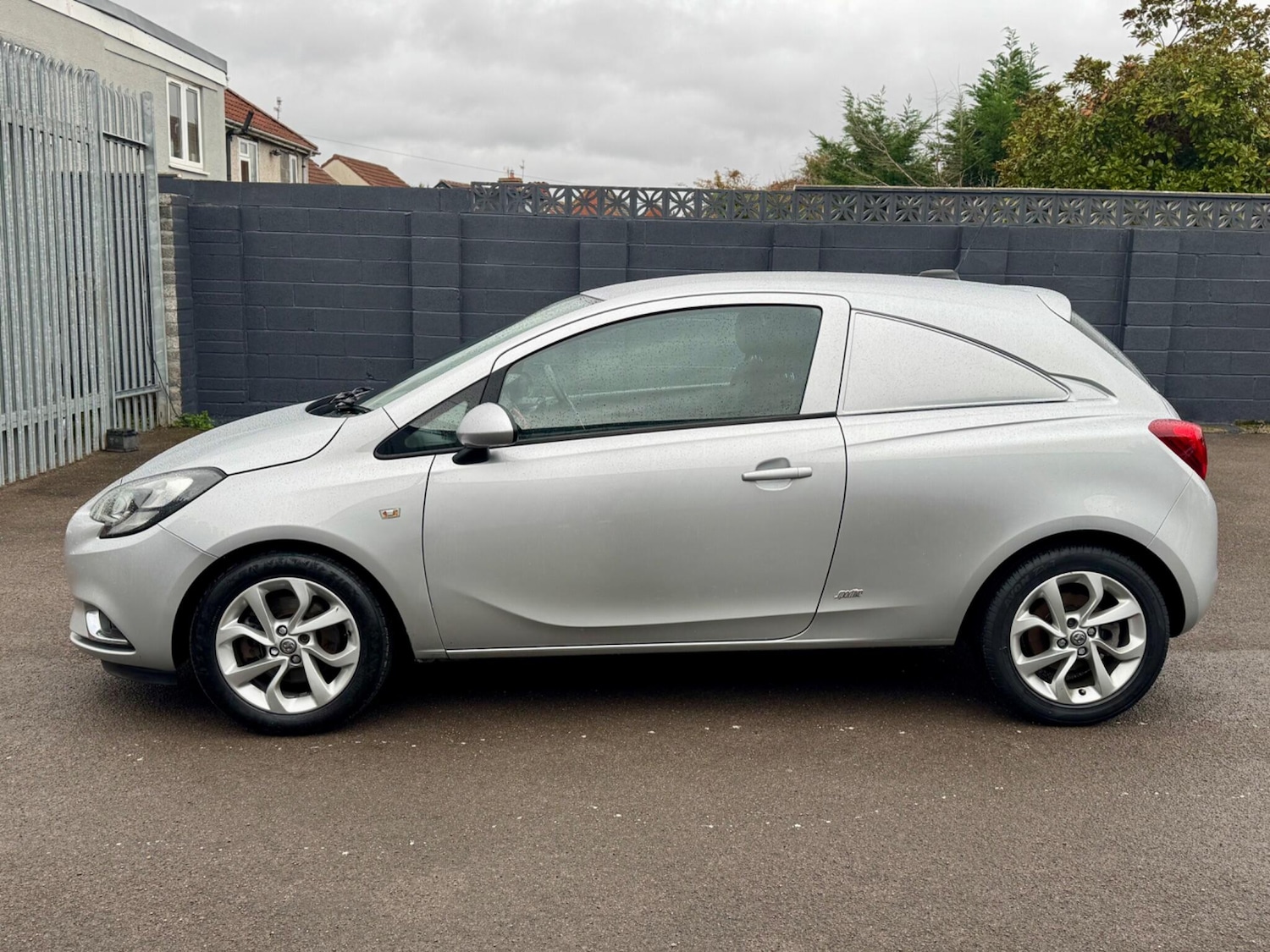 Used Vauxhall Corsa 2017 for sale - 76473850: Photo 6