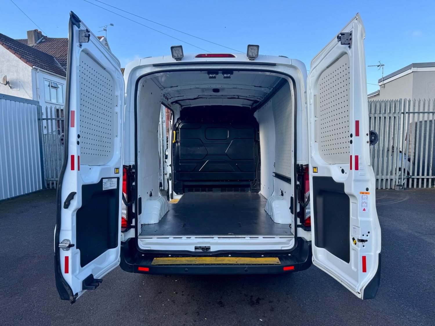 Used Ford Transit 2018 for sale - 77229389: Photo 15