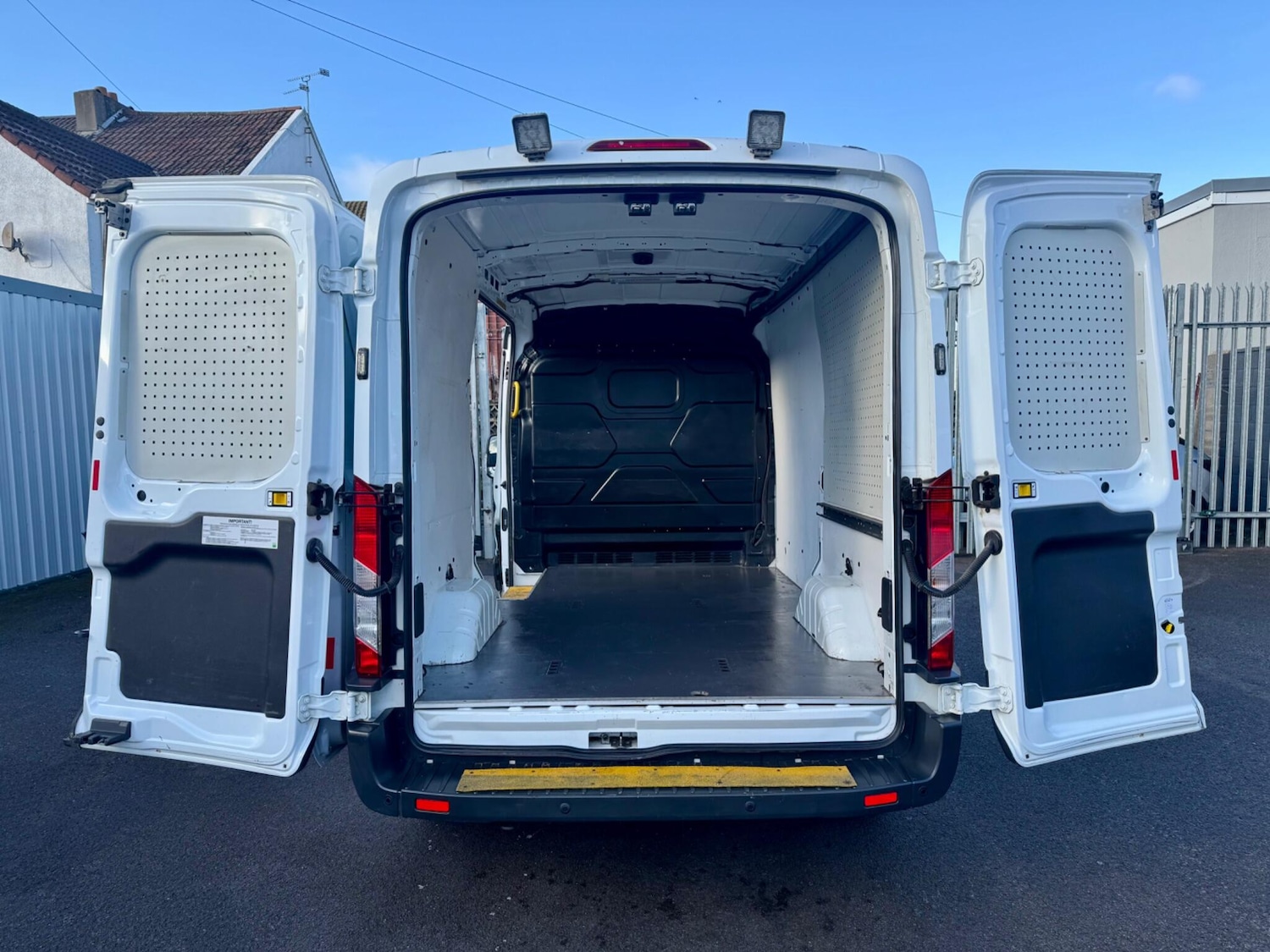 Used Ford Transit 2018 for sale - 77229389: Photo 16