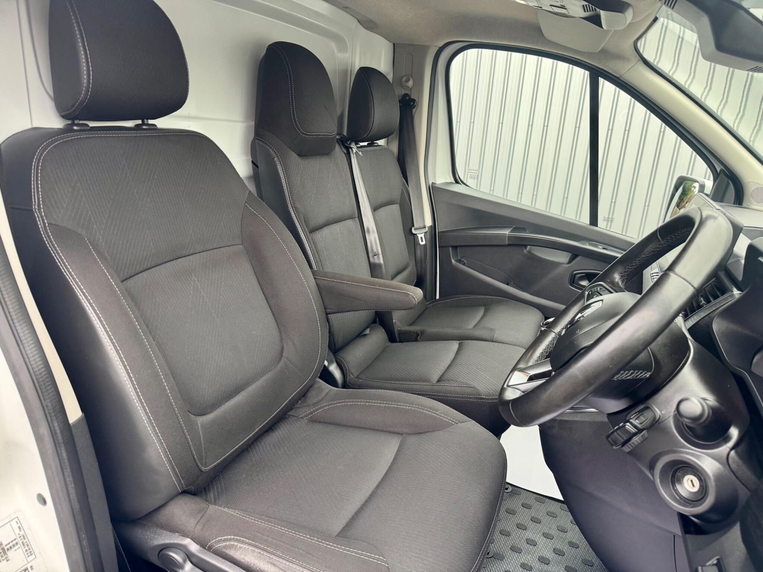 Used Renault Trafic 2022 for sale - 76633324: Photo 11