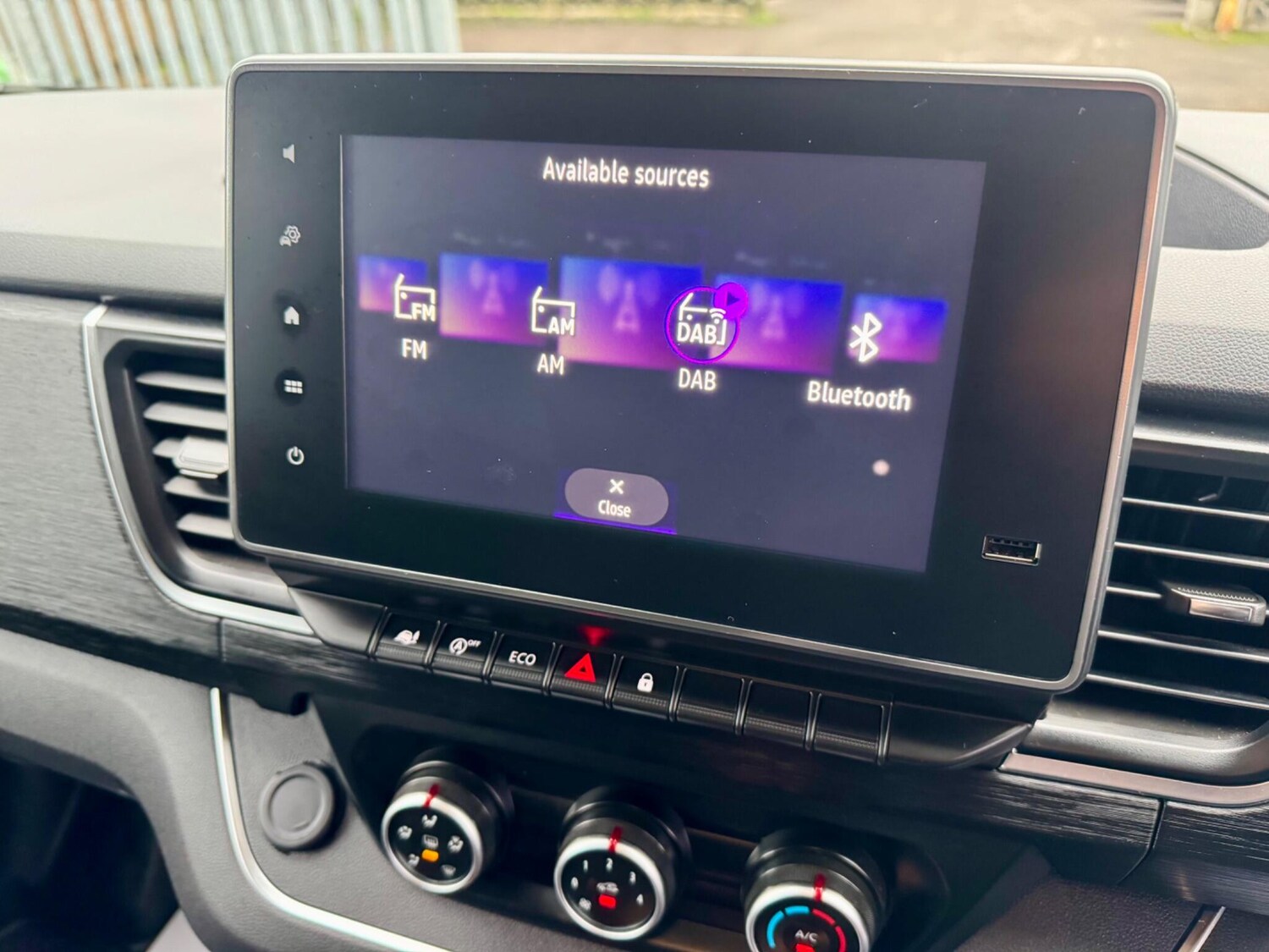 Used Renault Trafic 2022 for sale - 76633324: Photo 32