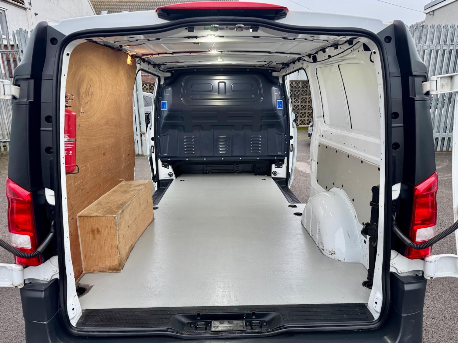 Used Mercedes-Benz Vito 2019 for sale - 77040143: Photo 18