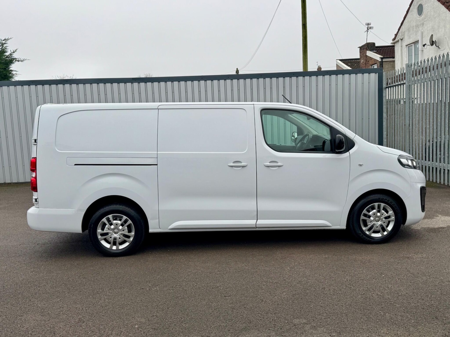 Used Vauxhall Vivaro 2022 for sale - 77040260: Photo 10