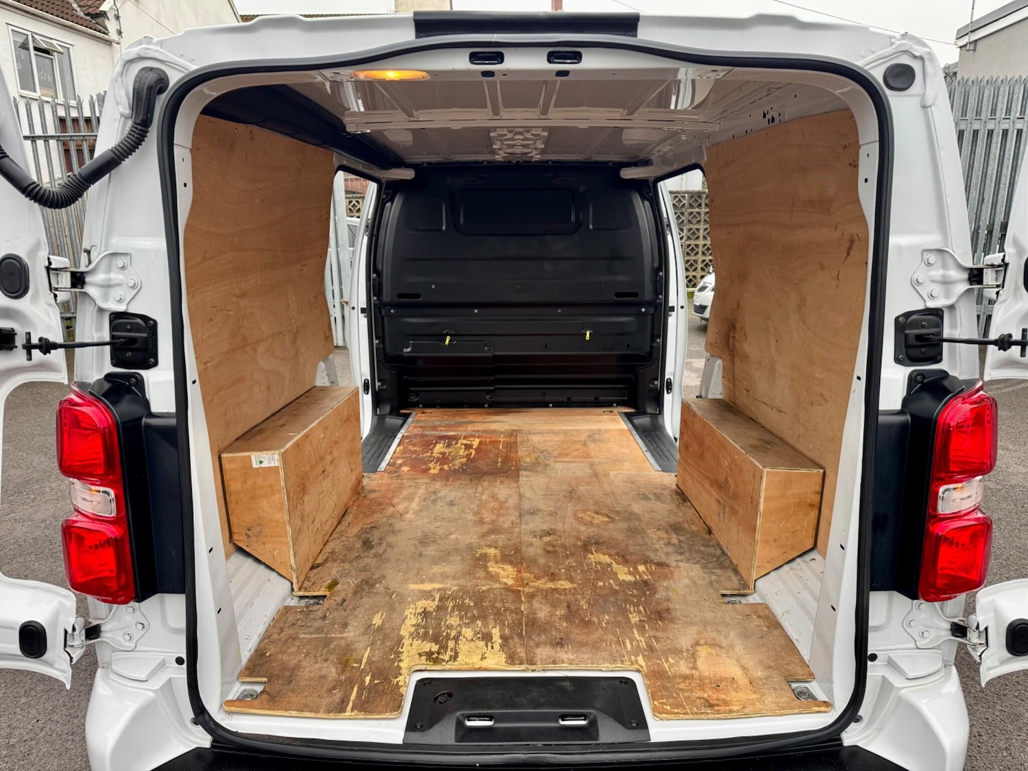 Used Vauxhall Vivaro 2022 for sale - 77040260: Photo 14